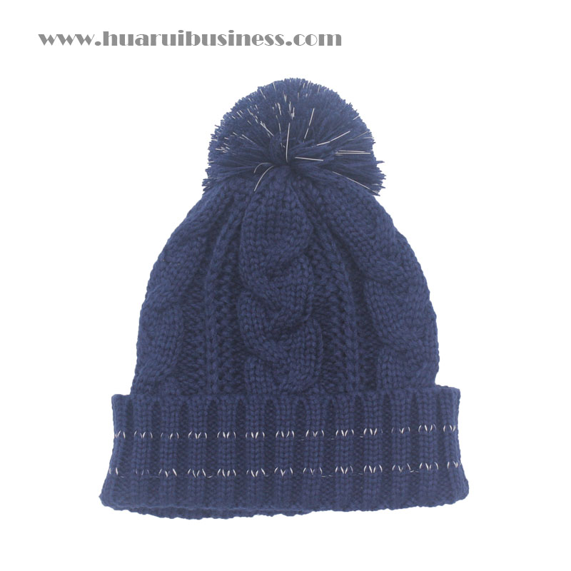tyk strik blandet kabelmanchet hue, hat, tuque, unisex, vinterhue med pom pom, manchet med reflekterende striber, pom pom med reflekterende effekt så godt