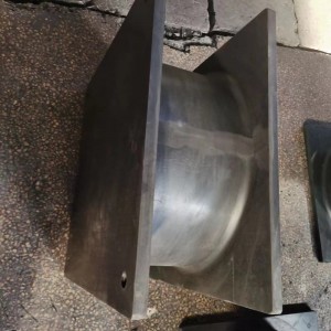 Fender Systemer Fra traditionelle træ- og saksegummifendersystemer