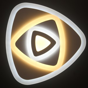 Konstruktion af lys i loftet