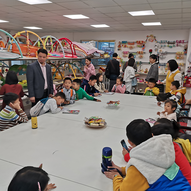 Toona Baba plys legetøj træning til børn