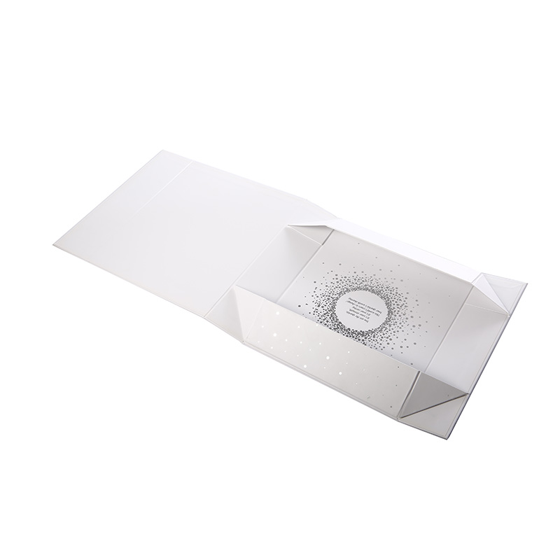 Personlig flap foldet luksus brugerdefineret hvid kraftpapir karton keepsake magnetisk gaveæske