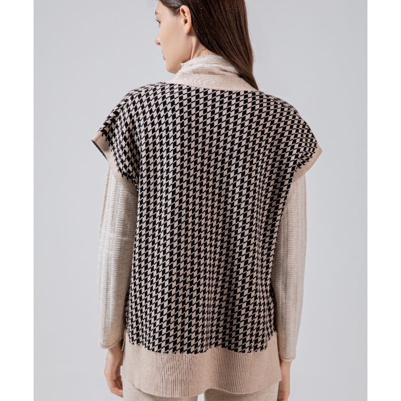 Fashion Trends Alsidig Knitting Qianbird-Type Short Vest 68021#