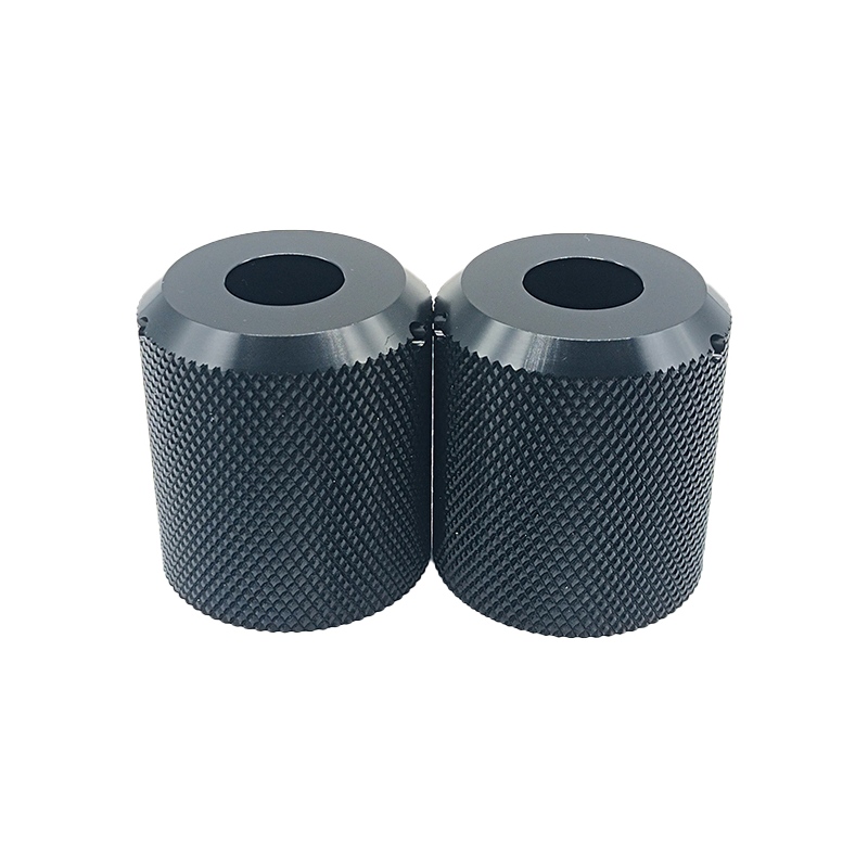 Knurled CNC aluminium bearbejdning drejning fræsning service black anodizing dele