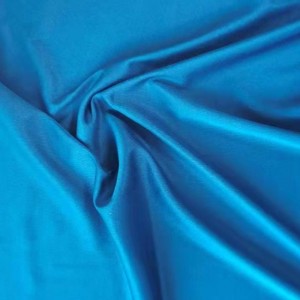 Genbrugsstof Polyester.