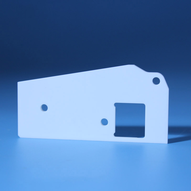 Hvad er processtrømmen af ​​aluminiumoxid keramisk produktion?