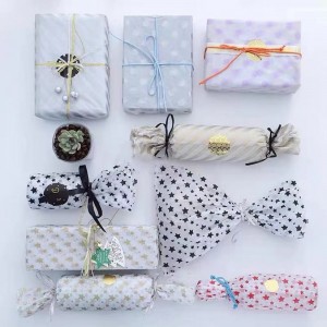 CMYK Printing Paper avis håndværk papir brugerdefineret indpakning papir vinindpakning papir til bryllup eller fest til gaver