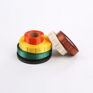 Lancerer elegant linje af vævet tøjetiketter