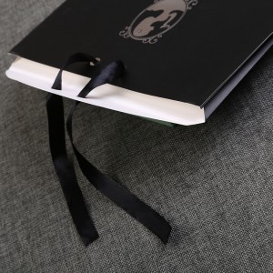 Koreansk tynde læderbukser emballage kasse blanke bukser leggings trusser strømpebukser sort bånd emballage boks