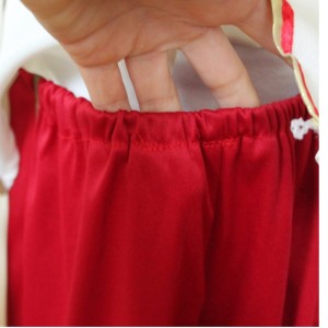 Smuk dreng middelalder ædle kongelige charmerende prins børne børn karneval fest halloween cosplay kostumer