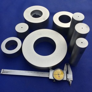 Slidbestandige skimmelemner