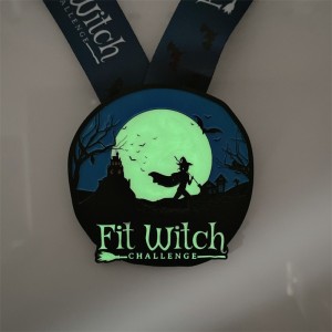 Unikke feriekørsel medaljer 7/8-tommer mat sort metal medalje Halloween lysendenatmedaljer