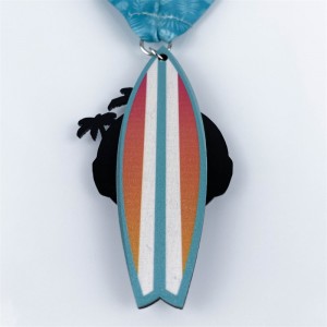 Priser træ metal træmedalje til sommerferie kørsel