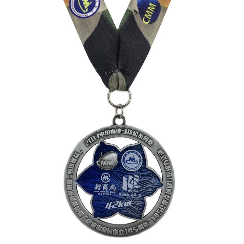 Fremragende kvalitets brugerdefineret metallisk kørende medalje til maraton sportsbegivenhed blød emaljemedaljer