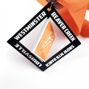 Tilpasset atletisk spinning medalje engros tilpasset sport maraton prismedalje