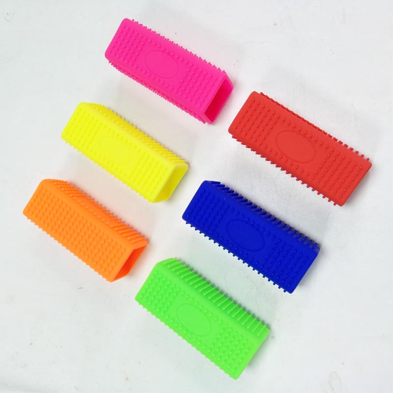 Pet Hund og Cat Hair Remover Silicone Pet Hair Block Roller Cleaner, Carpet Brush Dog Hår Sofa Hollow Silicone Rengøring Børste, vandtæt og holdbar