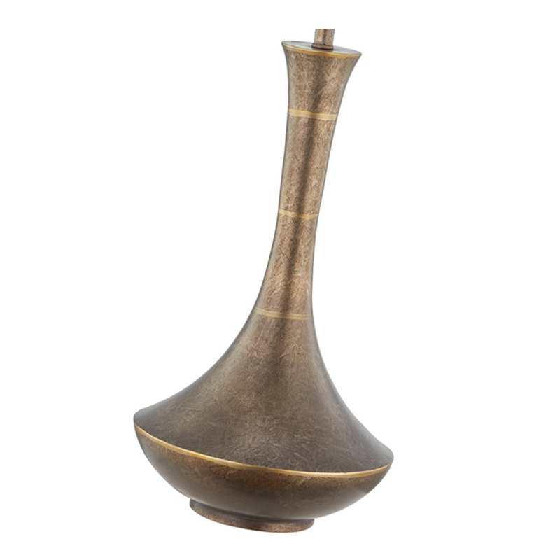 Dekorativ antik jerntabellampe på det offentlige rum