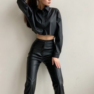 Efterår og vinter motorcykel sexet mat pu læder mikroelastisk langærmet kort skjorte