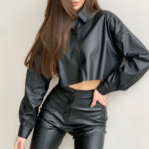 Efterår og vinter motorcykel sexet mat pu læder mikroelastisk langærmet kort skjorte