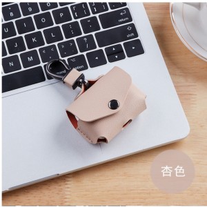 Det lette design af Apple AirPods Pro2 passer perfekt til og er udsøgt og praktisk. Den super stærke beskyttende øretelefonkasse er lavet af materialer af høj kvalitet, som effektivt kan modstå støv, ridser og utilsigtede påvirkni...