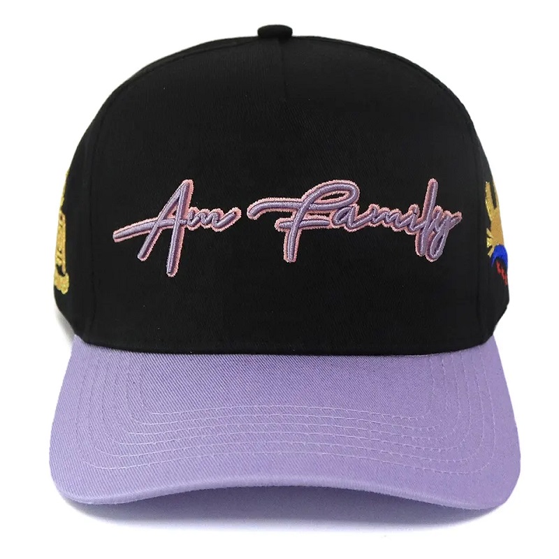 Ny ankomstkontrastfarve sort og lilla brugerdefineret farve 5 panel broderi logo baseball cap sport hatte til voksne