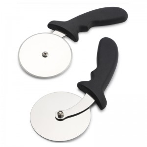 Pizzahjulskærer Rustfrit stål Pizza Cutter Machine Pizza Slicer med træhåndtag Let at rengøre