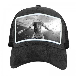 Engros høj kvalitet mesh brugerdefineret fløjls trucker cap 5 paneler brugerdefineret applikationsbroderi sort fløjl trucker hat