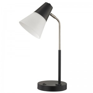 Hampton Inn Hotel Desk Lamp med en på/off rocker switch og en praktisk forretninger på hotellets værelse