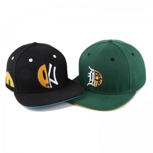 Fabrik engros baseball hat brugerdefinerede mænd Snapback cap 6 panel flad brød broderi monteret sportshætte