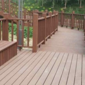 Plastikekstruderingsform med PE -træ fra Huangshi City