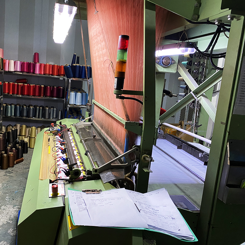 Vi har professionelle vævede label -leverandører