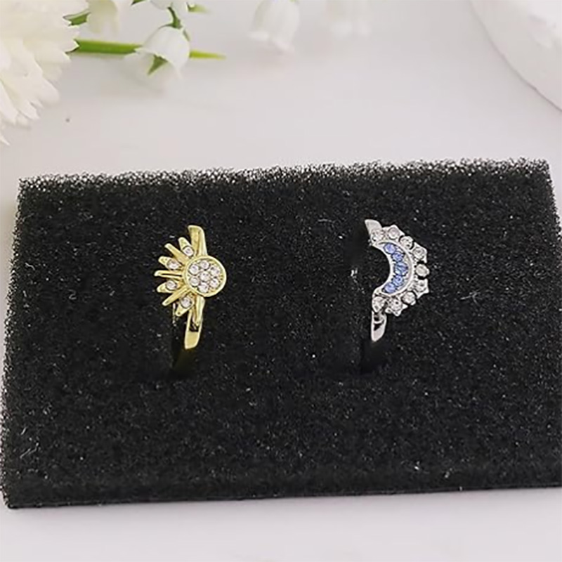 Celestial Sun and Moon Justerbar ring - 18k guld & Platinbelagt kobberlegering åben-Bandring med hvid & Blå kubik zirconia til astrologiske elskere og elegant mode slid