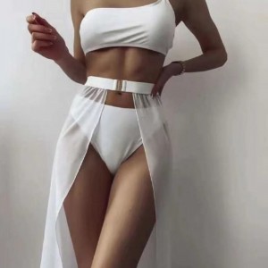 2025 Fashion New Style European and American Style Blonder-op sexet rygfri bikini tre-Stykke sæt, rygfri badedragt, tilgængelig i lager v041 Pris:$79.99