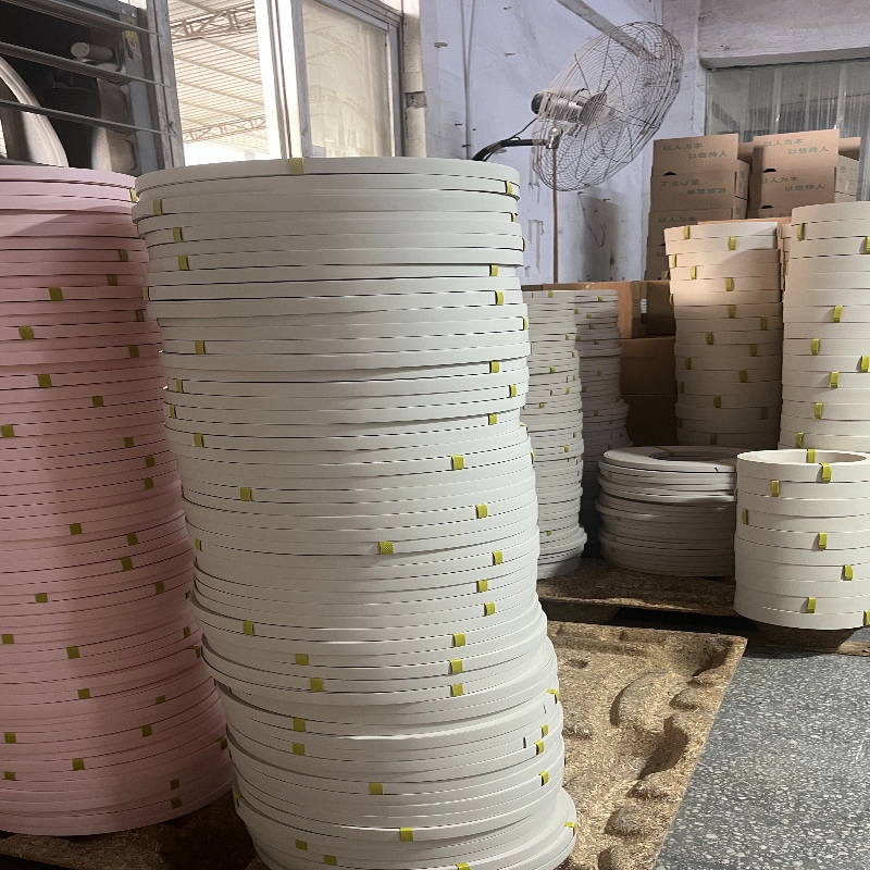 PVC Furniture Edge Banding er miljøvenlig og holdbar