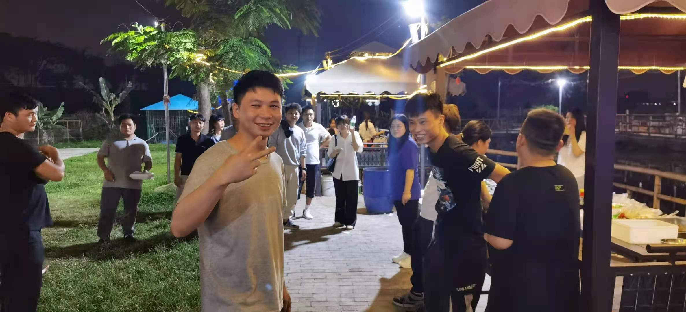 1628062650.jpg 烧烤3.jpg